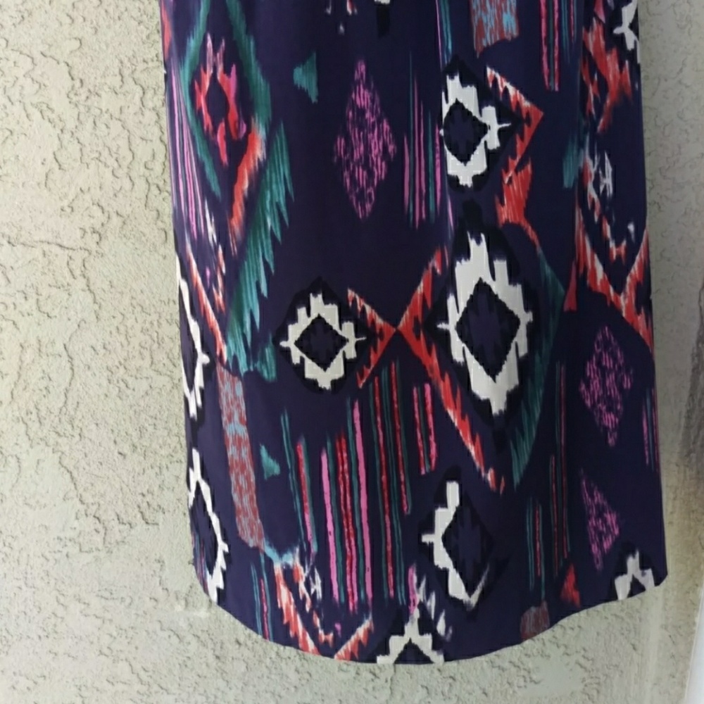 Love 21 abstract colorful sleeveless keyhole dress - Picture 5 of 6